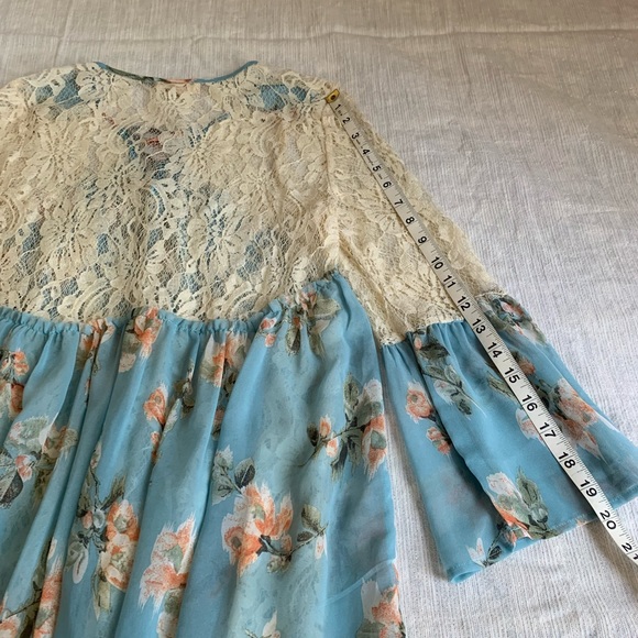Ryu vintage lace top. Size M - Picture 6 of 9